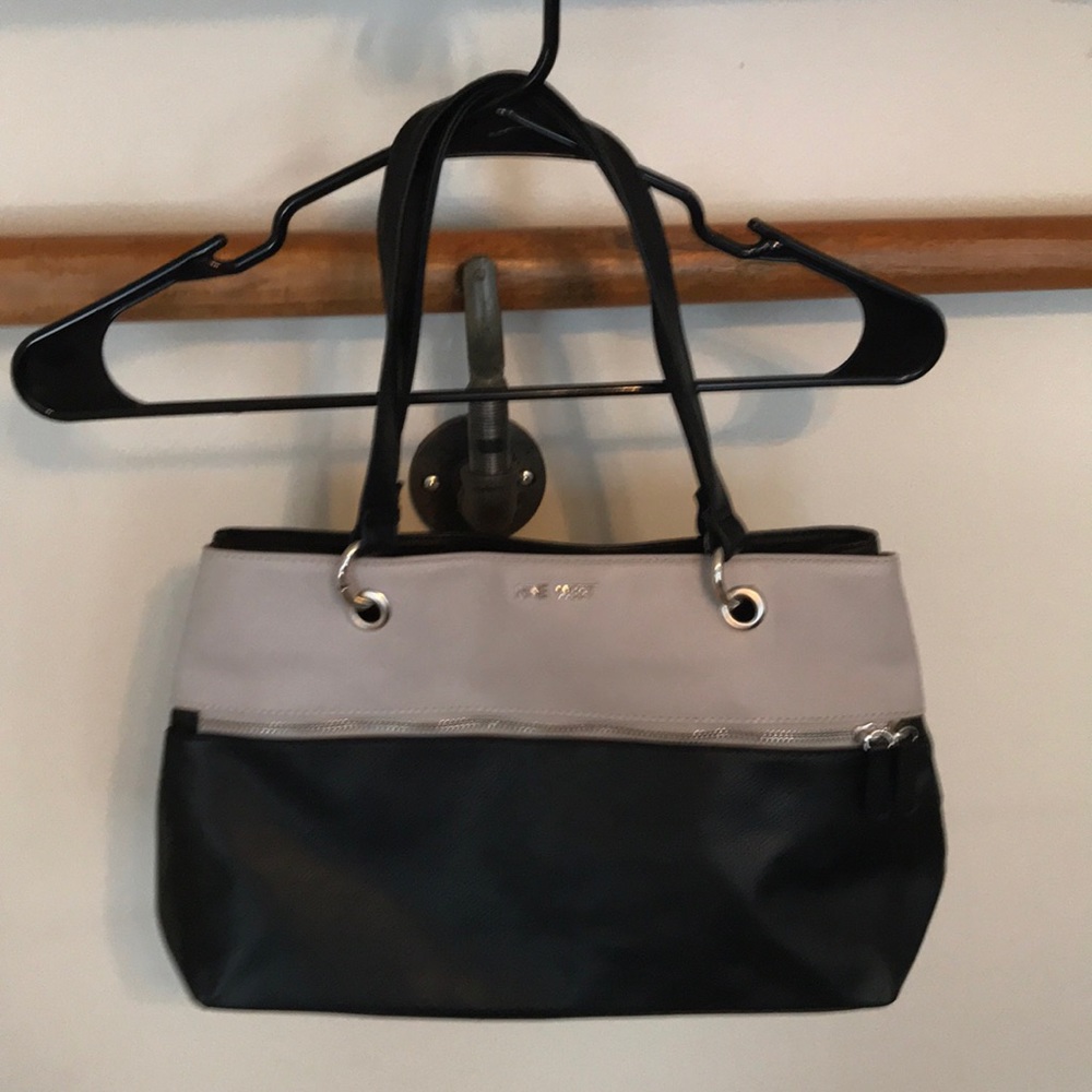 Purse - Picture 2 of 2